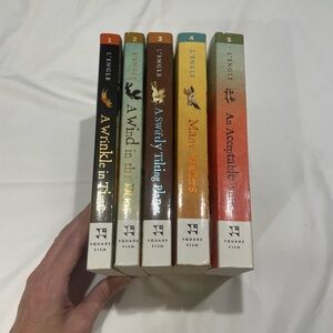 A Wrinkle in Time Set ~ 5 books